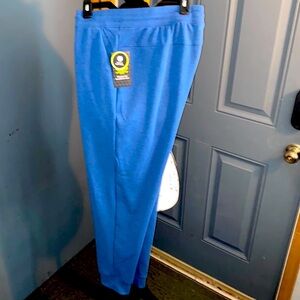 New athletic works,,,large 36/38 zipper back pockets.